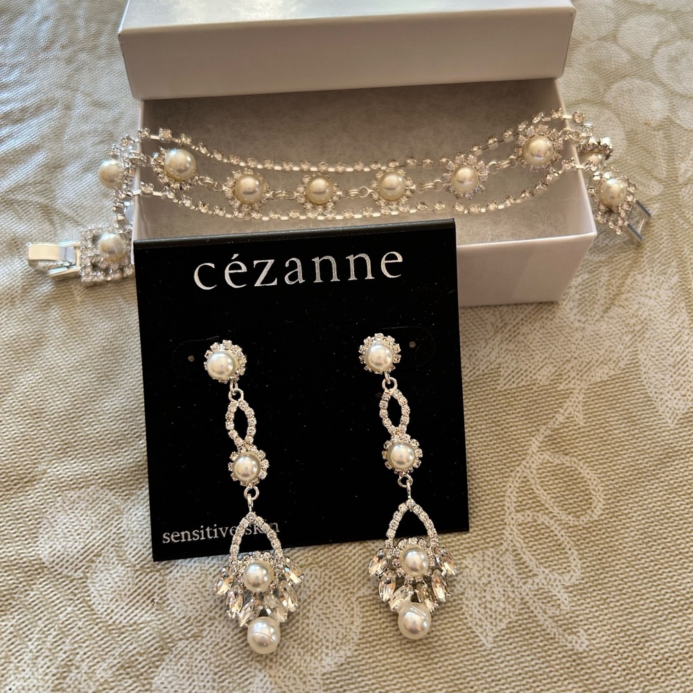 Cézanne Pearl and Crystal Jewelry Set